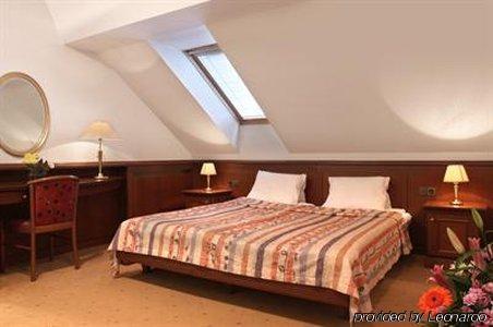 Hotel Galerie Royale 4*